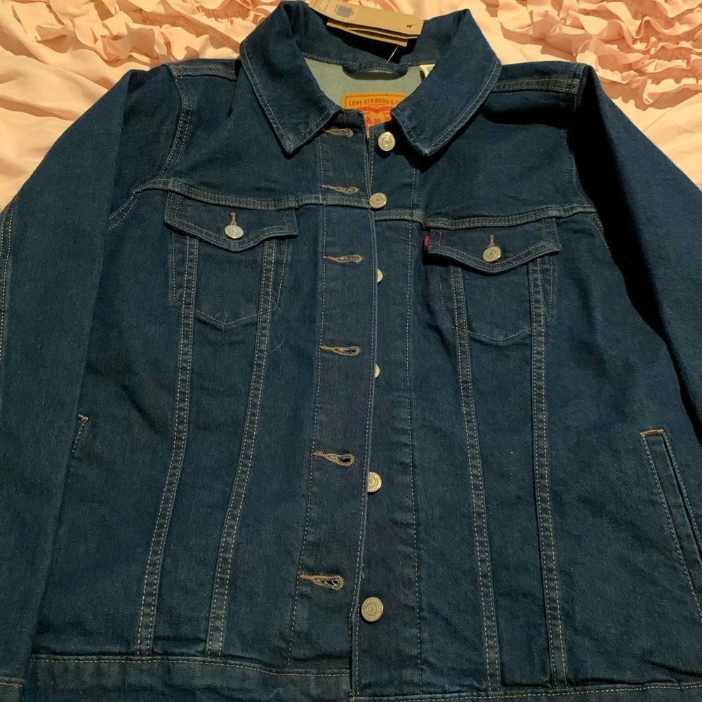 LEVI’S denim trucker jacket size 2XL NWT
